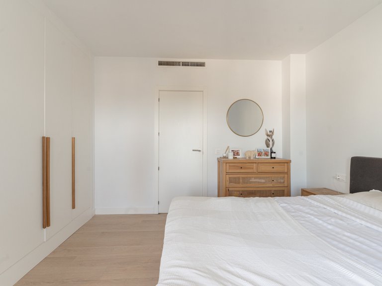 Apartment for Sale  in Estepona, Malaga 17