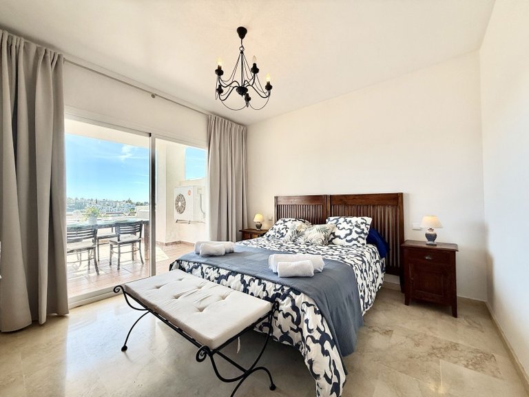 Apartment for Sale  in Estepona, Malaga 14