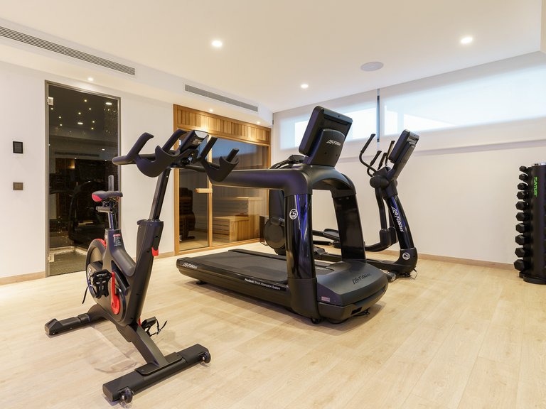 Apartment for Sale  in Benahavis, Malaga 47