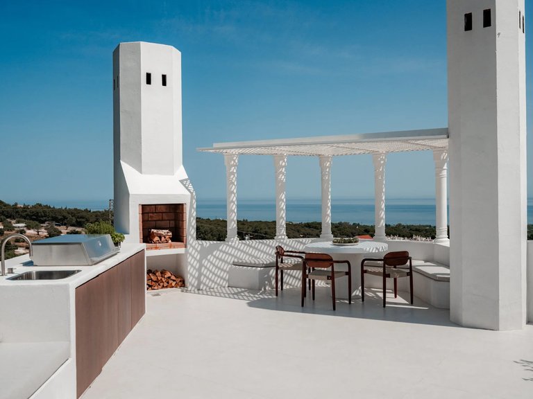 Apartment for Sale  in Marbella, Malaga 2