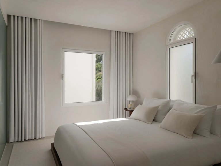 Apartment for Sale  in Marbella, Malaga 16
