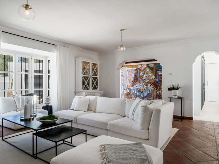 Apartment for Sale  in Benahavis, Malaga 11