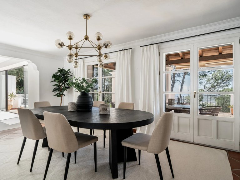 Apartment for Sale  in Benahavis, Malaga 14