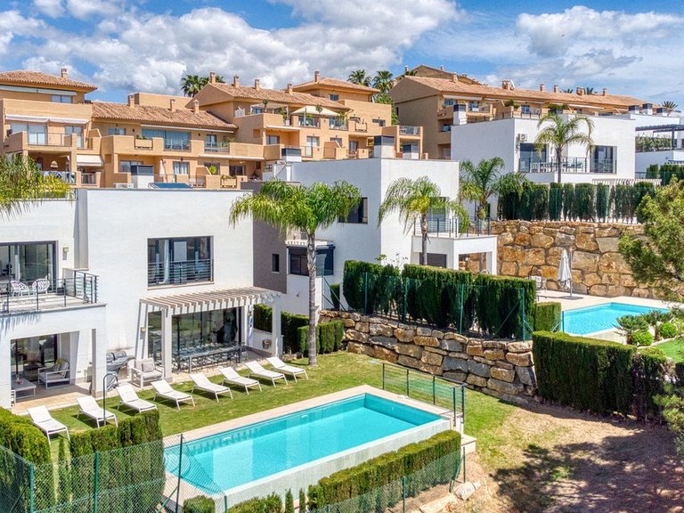 Apartment for Sale  in Estepona, Malaga 36