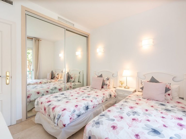 Apartment for Sale  in Marbella, Malaga 20