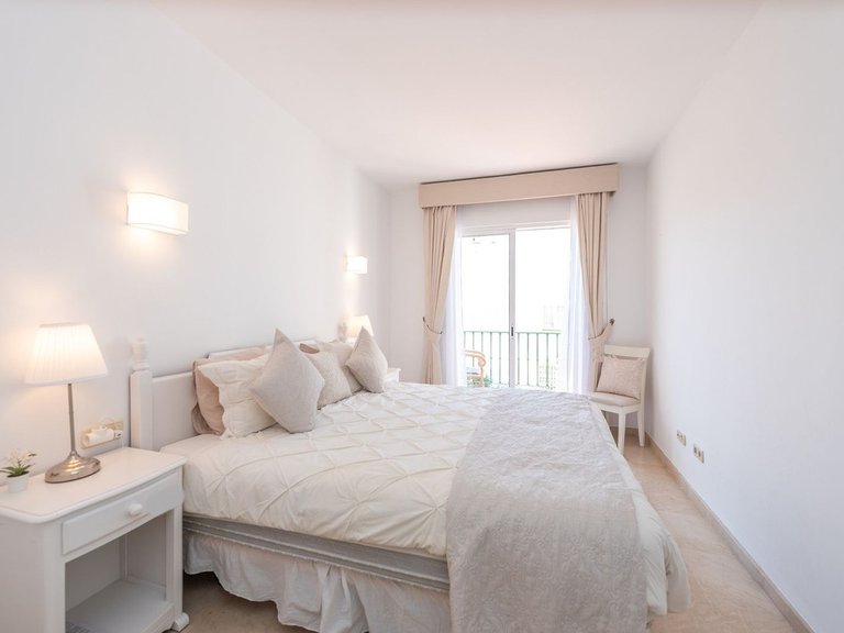 Apartment for Sale  in Marbella, Malaga 15