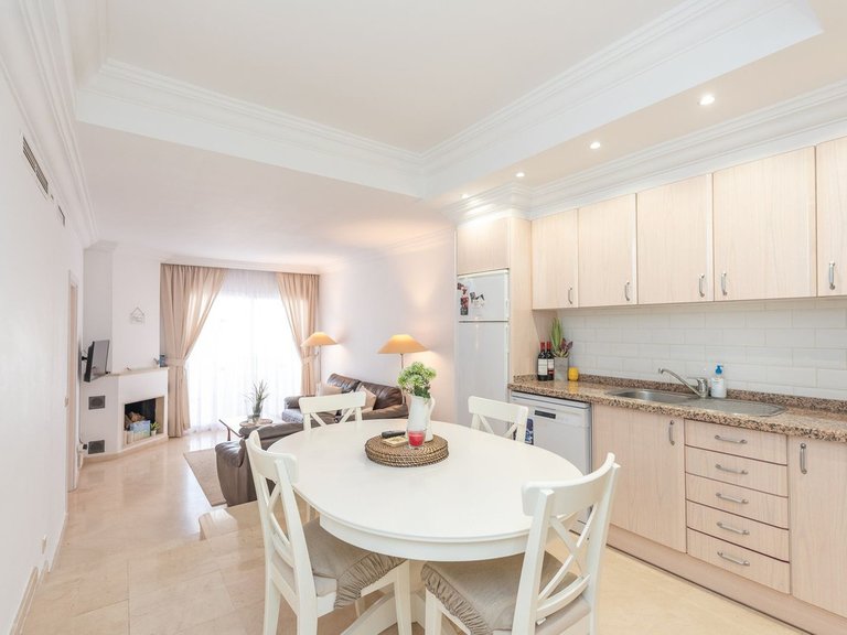 Apartment for Sale  in Marbella, Malaga 9