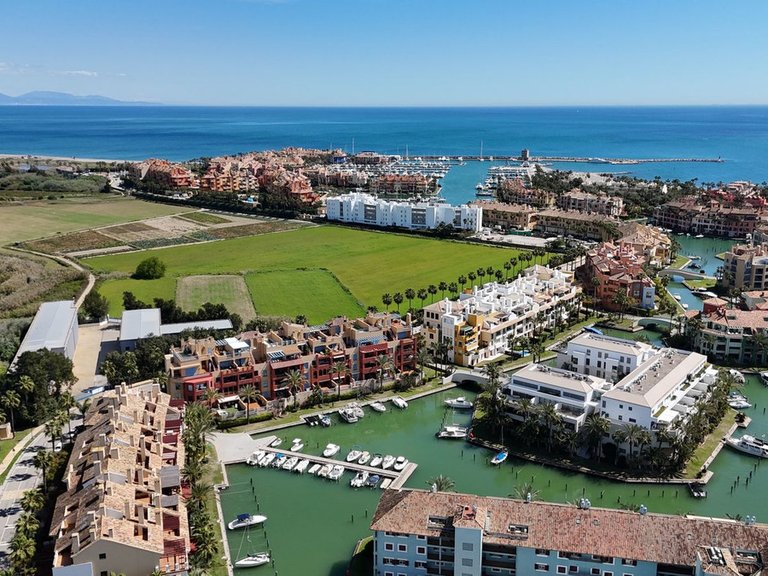 Apartment for Sale  in Sotogrande, Cadiz 40