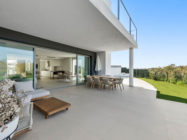 Apartment for Sale  in San Pedro De Alcantara, Malaga 6