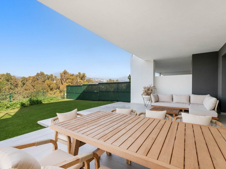 Apartment for Sale  in San Pedro De Alcantara, Malaga 28