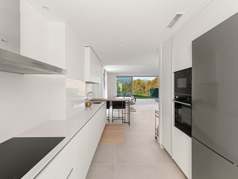Apartment for Sale  in San Pedro De Alcantara, Malaga 14