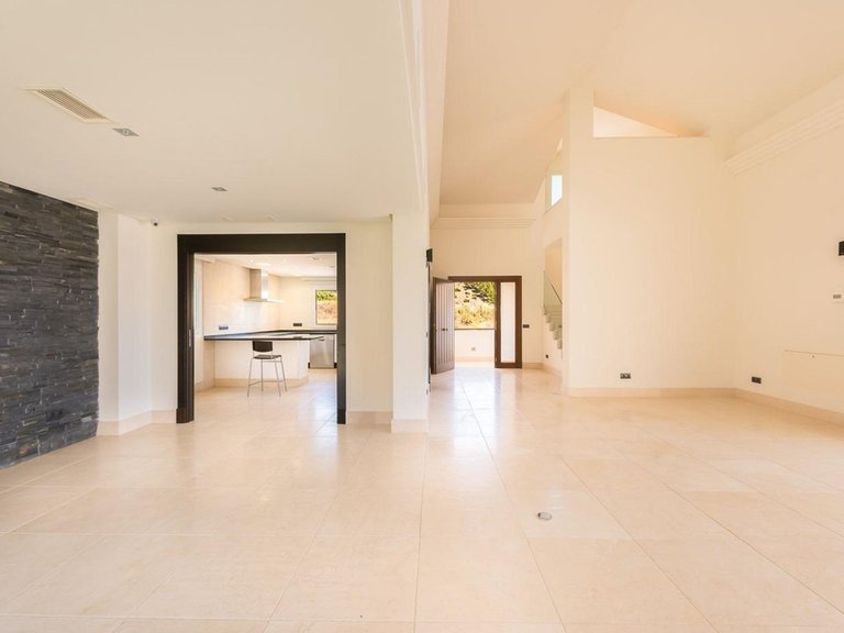 Apartment for Sale  in Mijas, Malaga 7