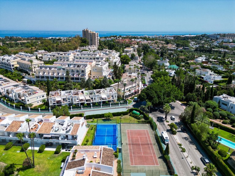 Apartment for Sale  in Marbella, Malaga 24