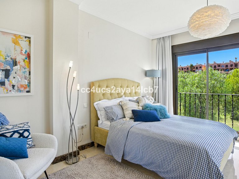 Apartment for Sale  in Estepona, Malaga 26