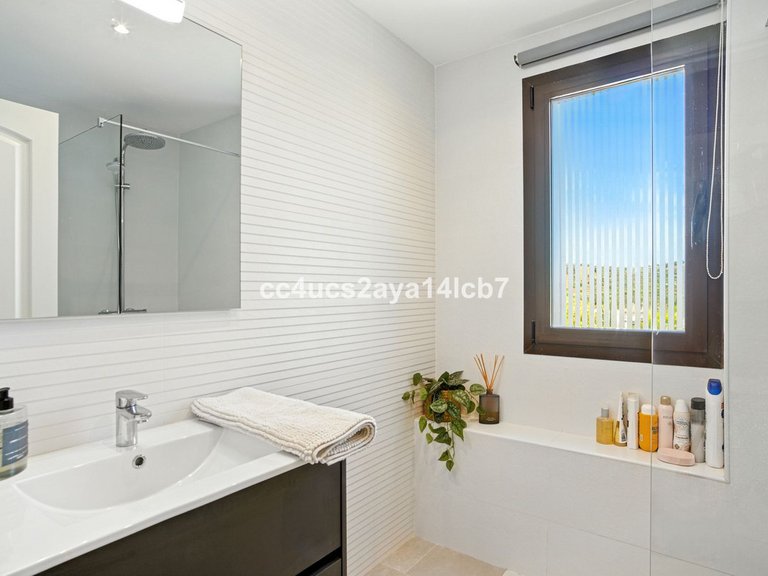 Apartment for Sale  in Estepona, Malaga 35