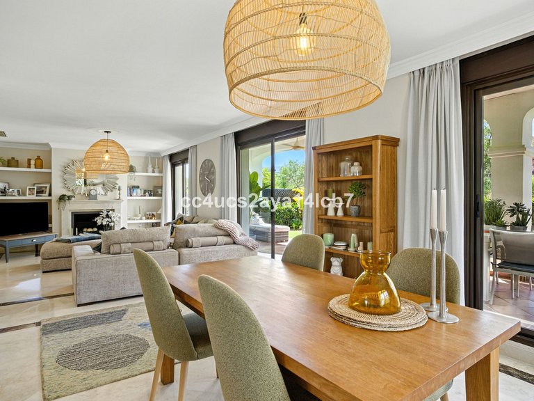 Apartment for Sale  in Estepona, Malaga 11