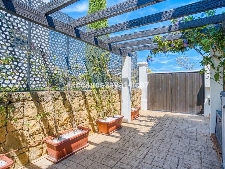 Apartment for Sale  in Estepona, Malaga 36