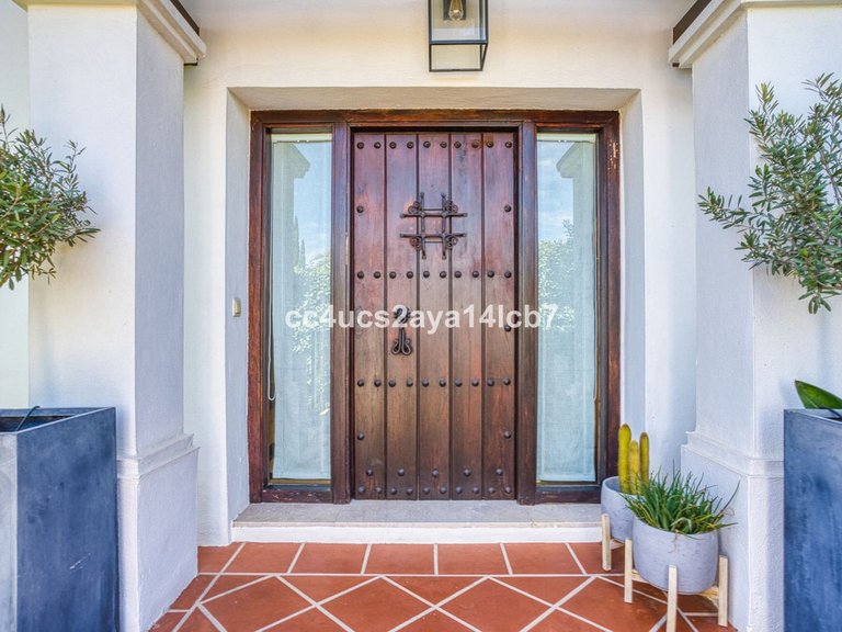 Apartment for Sale  in Estepona, Malaga 37