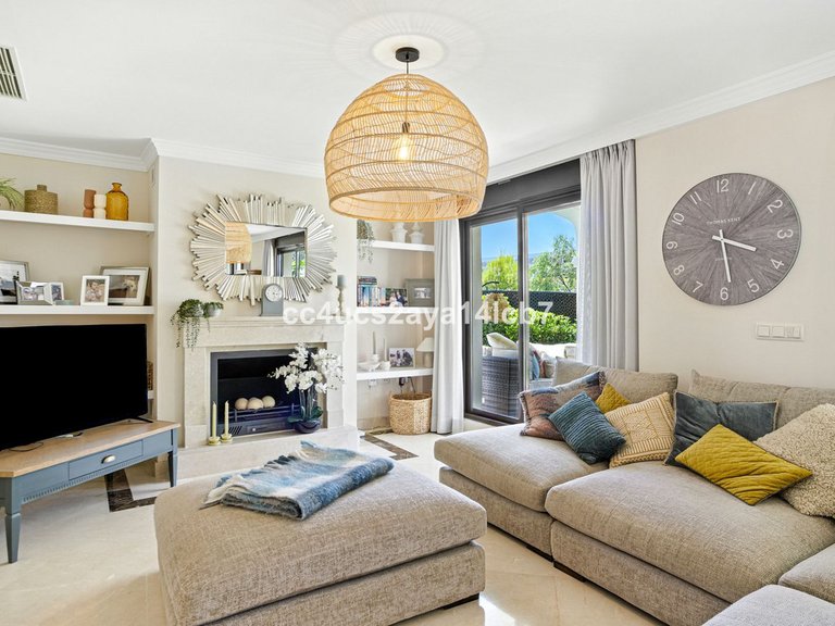 Apartment for Sale  in Estepona, Malaga 12