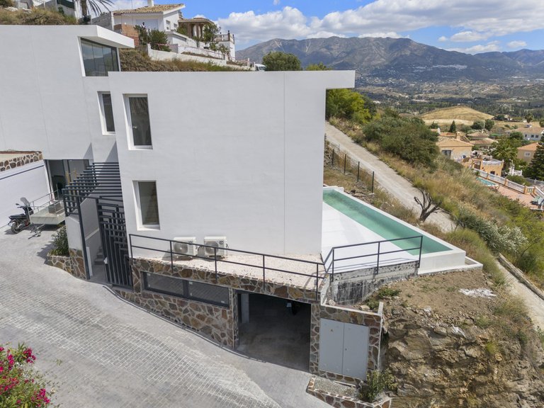 Apartment for Sale  in Mijas Costa, Malaga 29