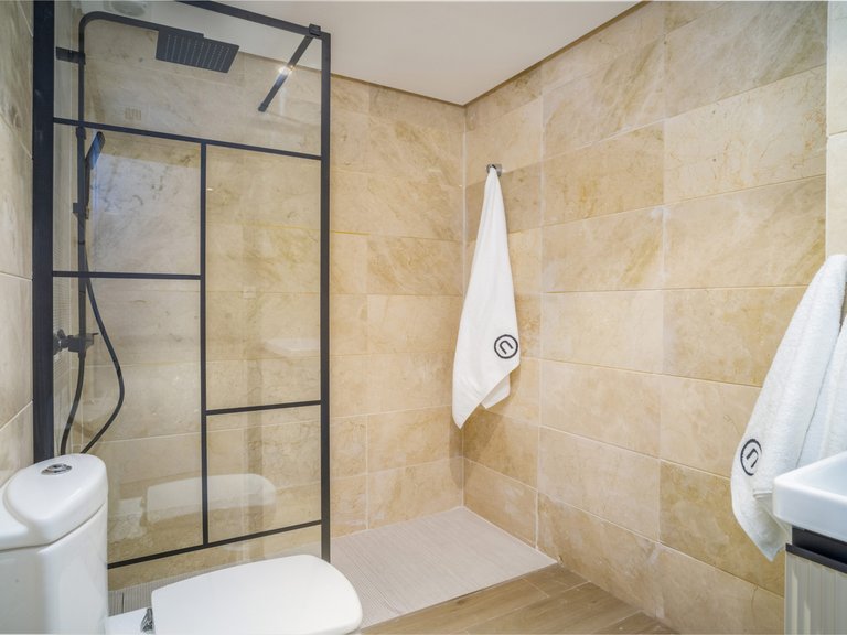 Apartment for Sale  in Marbella, Malaga 23