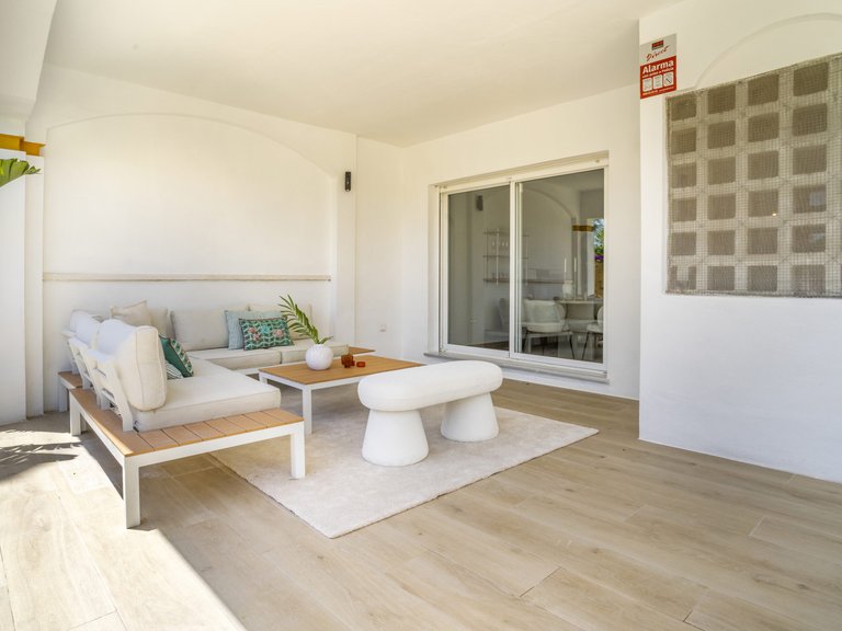 Apartment for Sale  in Marbella, Malaga 25