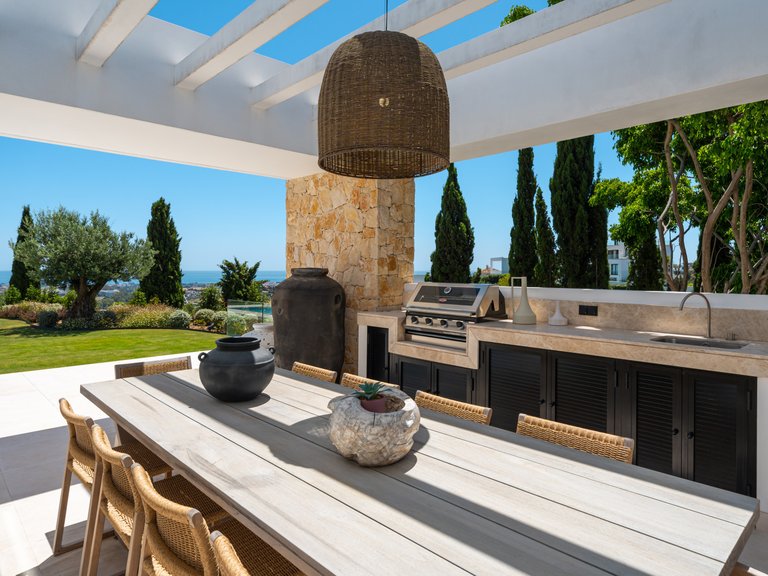 Apartment for Sale  in Benahavis, Malaga 10