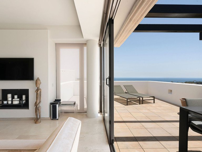 Apartment for Sale  in Benahavis, Malaga 2
