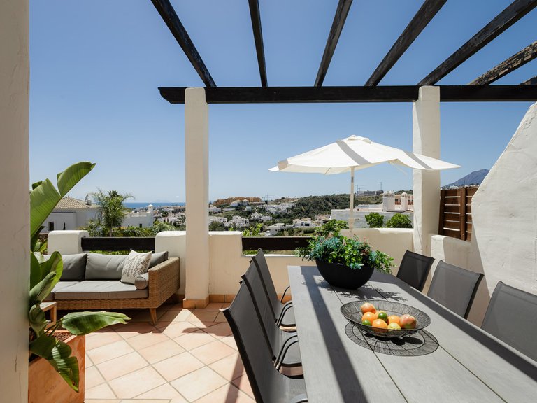 Apartment for Sale  in Estepona, Malaga 1