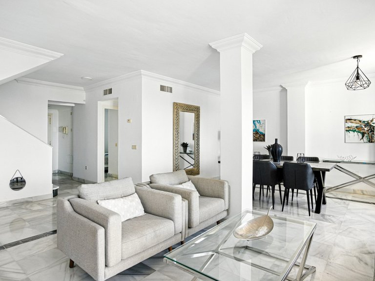 Apartment for Sale  in Marbella, Malaga 9