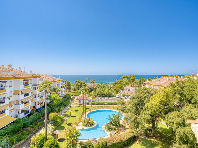 Apartment for Sale  in Marbella, Malaga 1
