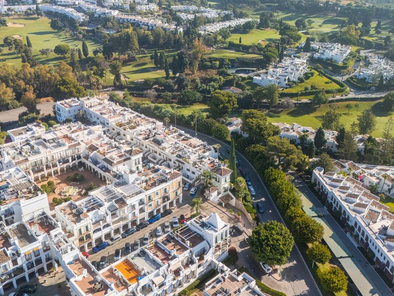 Apartment for Sale  in Marbella, Malaga 21