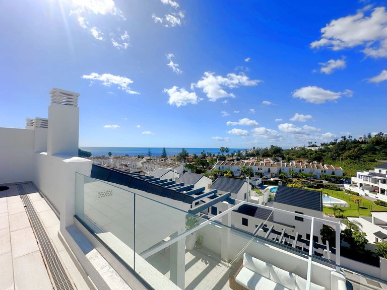 Apartment for Sale  in Estepona, Malaga 17