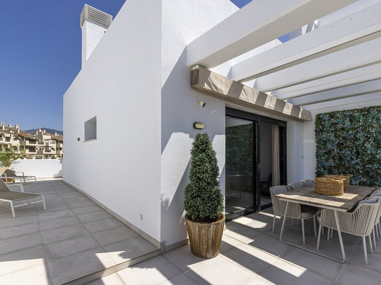 Apartment for Sale  in Estepona, Malaga 9