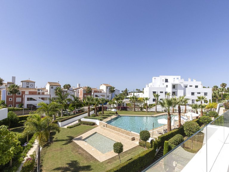 Apartment for Sale  in Estepona, Malaga 2