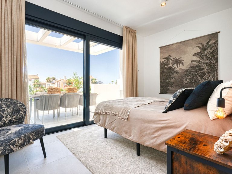 Apartment for Sale  in Estepona, Malaga 17