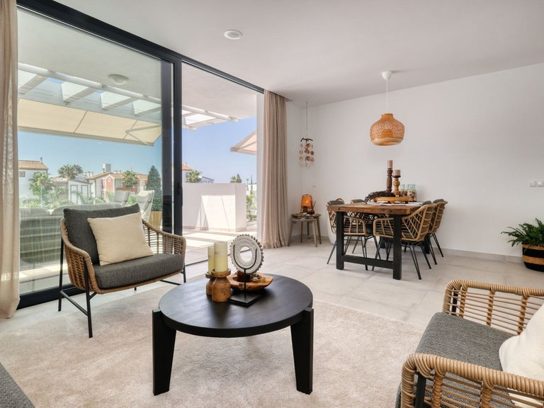 Apartment for Sale  in Estepona, Malaga 38