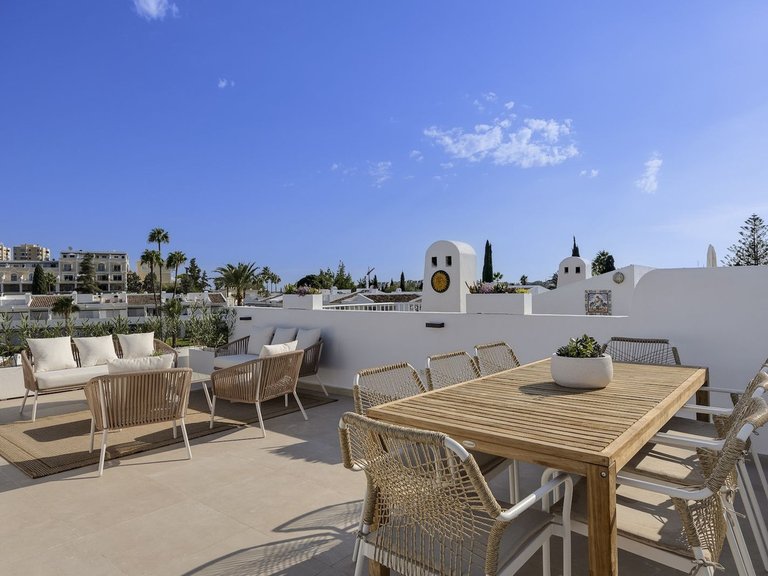 Apartment for Sale  in Marbella, Malaga 2