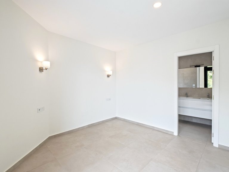 Apartment for Sale  in Torremolinos, Malaga 20