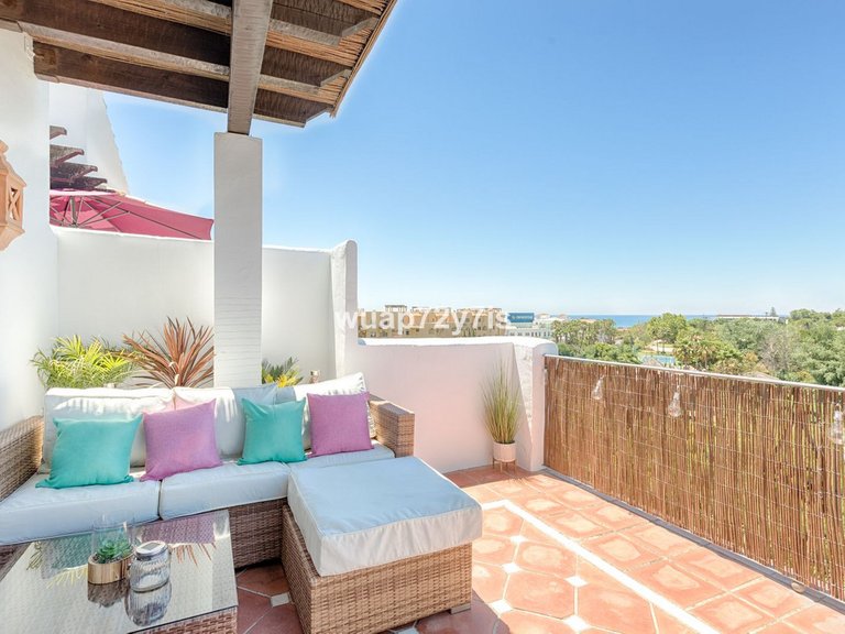 Apartment for Sale  in Estepona, Malaga 2
