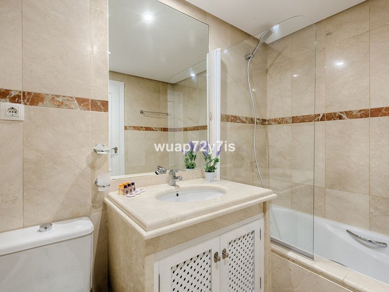 Apartment for Sale  in Estepona, Malaga 20