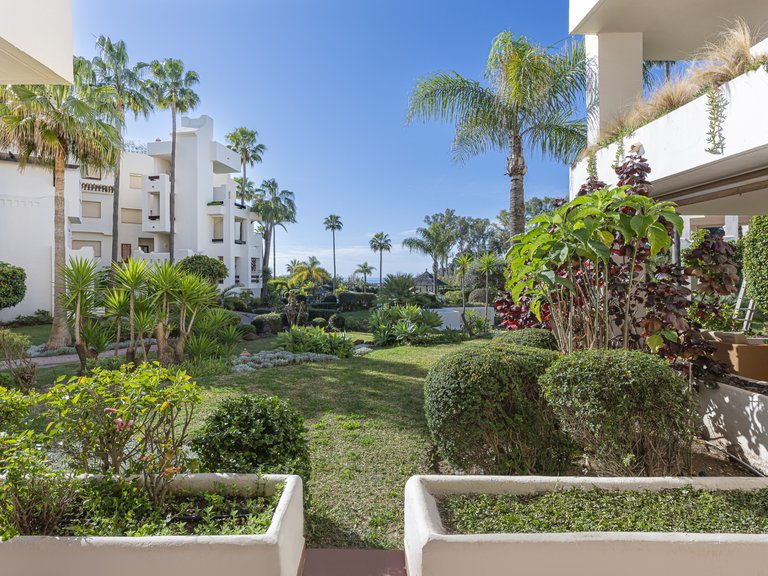 Apartment for Sale  in Estepona, Malaga 43