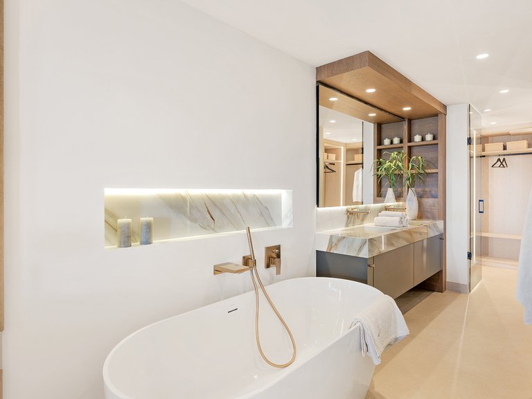 Apartment for Sale  in Estepona, Malaga 23