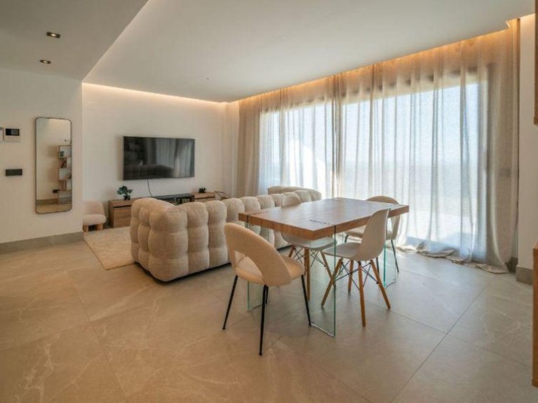 Apartment for Sale  in Marbella, Malaga 8