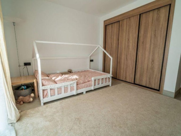 Apartment for Sale  in Marbella, Malaga 21