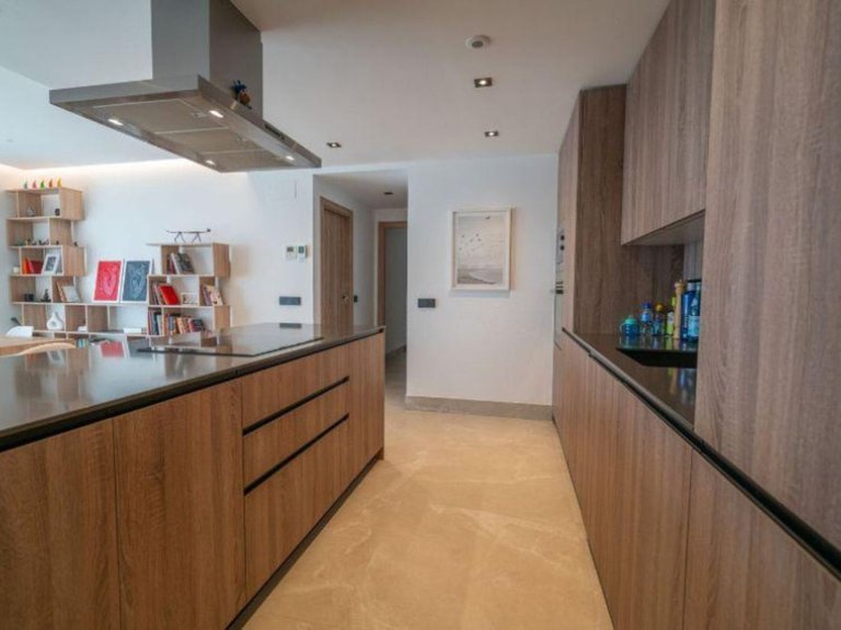 Apartment for Sale  in Marbella, Malaga 12