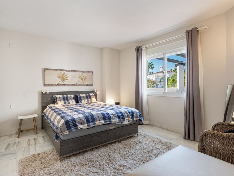 Apartment for Sale  in Marbella, Malaga 10