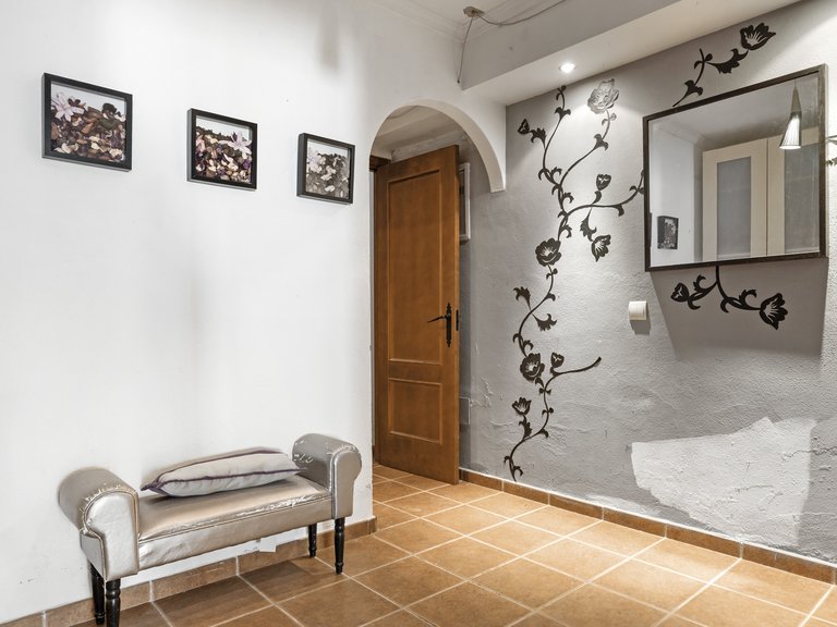 Apartment for Sale  in Estepona, Malaga 38