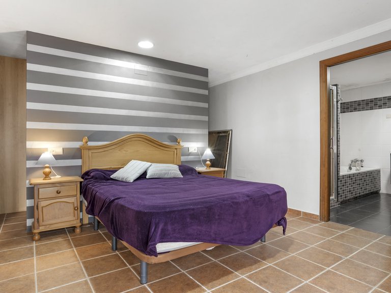Apartment for Sale  in Estepona, Malaga 27