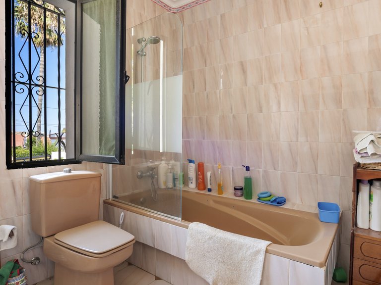Apartment for Sale  in Estepona, Malaga 34